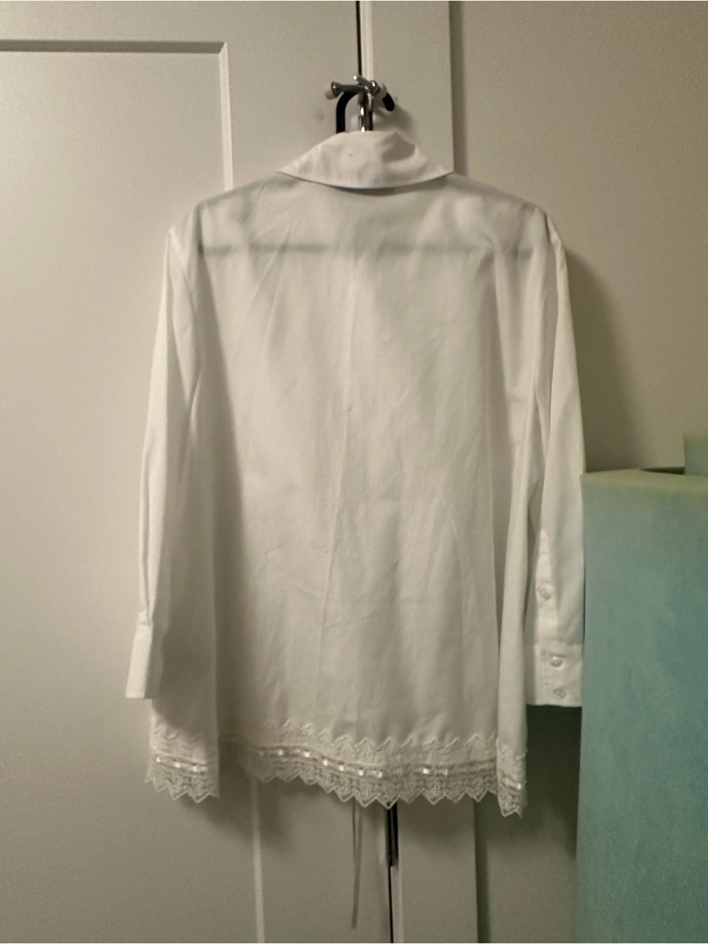Simone Rocha Lace-Trim Shirt In White - Picture 2 of 6